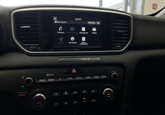Подержанный автомобиль Kia Sportage 2019 года (11 фото)