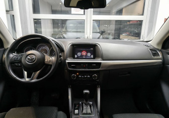 Подержанный автомобиль Mazda CX-5 2015 года (8 фото)