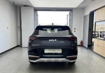 Подержанный автомобиль Kia Sportage 2021 года (6 фото)