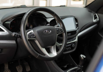 Подержанный автомобиль LADA (ВАЗ) Vesta Wagon 2021 года (11 фото)
