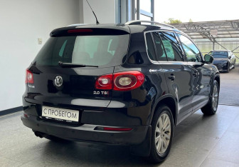 Подержанный автомобиль Volkswagen Tiguan 2008 года (4 фото)