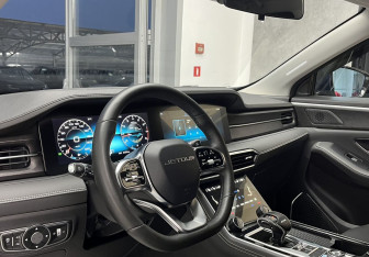 Подержанный автомобиль Jetour X90 2023 года (7 фото)