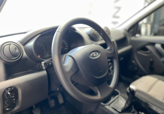 Подержанный автомобиль LADA (ВАЗ) Granta Sedan 2017 года (8 фото)