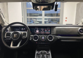 Подержанный автомобиль Tank 300 2023 года (22 фото)