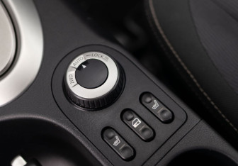 Подержанный автомобиль Nissan Qashqai 2010 года (16 фото)