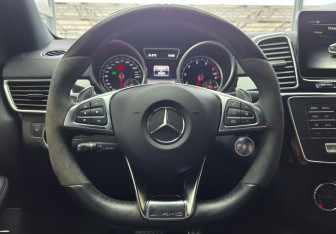 Подержанный автомобиль Mercedes-Benz GLE AMG 2016 года (11 фото)