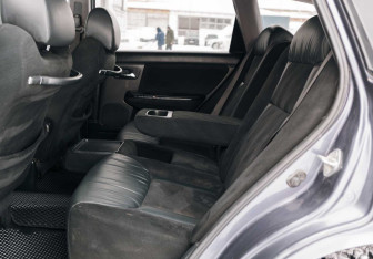 Подержанный автомобиль Honda Avancier Wagon 2001 года (17 фото)