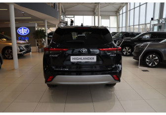 Новый Toyota Highlander 2026 (8 фото)