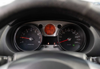 Подержанный автомобиль Nissan Qashqai 2007 года (13 фото)