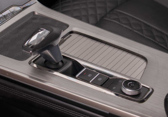 Подержанный автомобиль Exeed TXL 2023 года (16 фото)