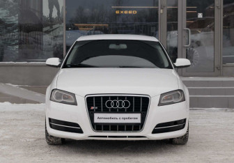 Подержанный автомобиль Audi A3 Hatchback 2012 года (2 фото)