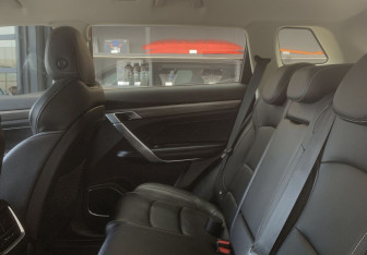 Подержанный автомобиль Geely Atlas Pro 2023 года (7 фото)