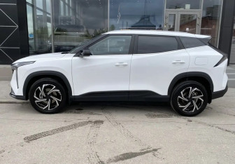 Подержанный автомобиль Geely Cityray 2024 года (8 фото)