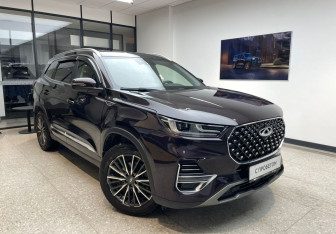 Подержанный автомобиль Chery Tiggo 8 Pro 2022 года (4 фото)