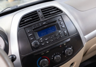 Подержанный автомобиль Chery Tiggo (T11) 2008 года (14 фото)