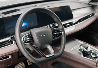 Подержанный автомобиль Chery Tiggo 8 Pro Max 2024 года (12 фото)