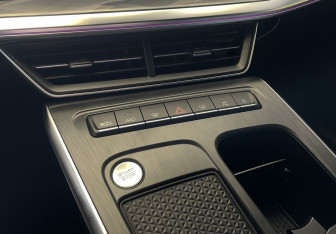 Подержанный автомобиль Haval F7 2025 года (13 фото)