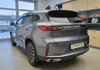 Подержанный автомобиль Exeed TXL 2023 года (7 фото)