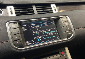 Подержанный автомобиль Land Rover Range Rover Evoque 2013 года (14 фото)