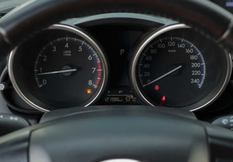 Подержанный автомобиль Mazda 3 Sedan 2013 года (13 фото)