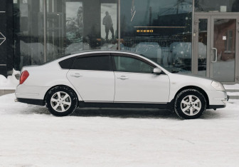 Подержанный автомобиль Nissan Teana 2006 года (4 фото)