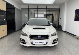 Подержанный автомобиль Subaru Levorg 2014 года (2 фото)