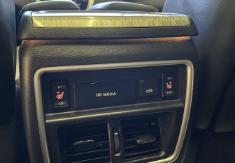 Подержанный автомобиль Nissan Murano Suv 2017 года (17 фото)