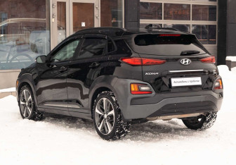 Подержанный автомобиль Hyundai Kona 2018 года (7 фото)