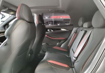 Подержанный автомобиль Geely Coolray 2024 года (14 фото)