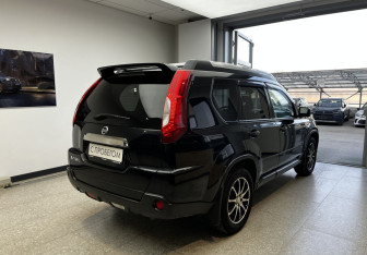 Подержанный автомобиль Nissan X-Trail 2012 года (4 фото)