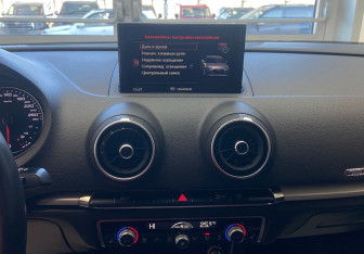 Подержанный автомобиль Audi A3 Sedan 2020 года (11 фото)