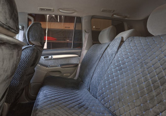 Подержанный автомобиль Toyota Land Cruiser Prado 2006 года (13 фото)