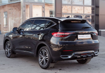 Подержанный автомобиль Haval F7 2021 года (7 фото)