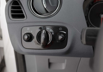 Подержанный автомобиль Ford S-MAX 2008 года (16 фото)