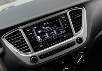 Подержанный автомобиль Hyundai Solaris Sedan 2020 года (14 фото)