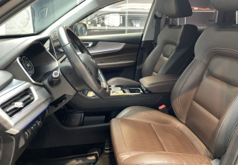 Подержанный автомобиль Chery Tiggo 8 Pro 2022 года (12 фото)