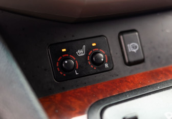 Подержанный автомобиль Lexus RX 2005 года (19 фото)