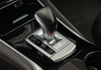 Подержанный автомобиль Infiniti QX30 2018 года (17 фото)