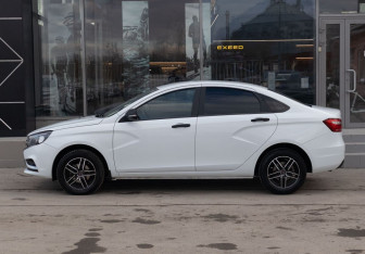 Подержанный автомобиль LADA (ВАЗ) Vesta Sedan 2020 года (8 фото)