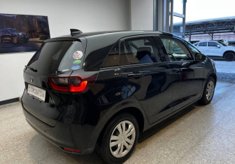 Подержанный автомобиль Honda Fit 2020 года (4 фото)