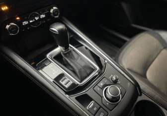 Подержанный автомобиль Mazda CX-5 2017 года (15 фото)