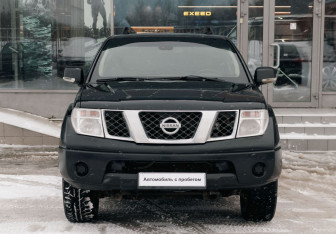 Подержанный автомобиль Nissan Pathfinder 2007 года (2 фото)