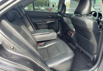 Подержанный автомобиль Toyota Camry Sedan 2013 года (11 фото)