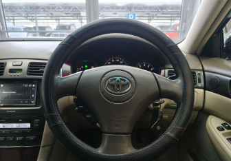 Подержанный автомобиль Toyota Windom 2001 года (9 фото)