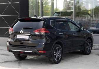 Подержанный автомобиль Nissan X-Trail 2019 года (5 фото)