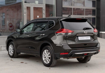 Подержанный автомобиль Nissan X-Trail 2019 года (7 фото)