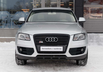 Подержанный автомобиль Audi Q5 2011 года (2 фото)