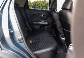 Подержанный автомобиль Nissan Juke 2013 года (18 фото)