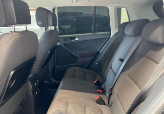 Подержанный автомобиль Volkswagen Tiguan 2013 года (13 фото)