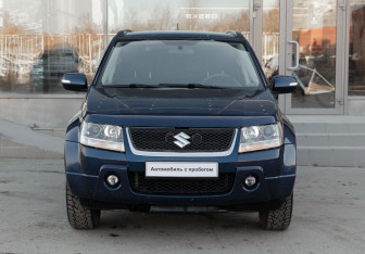 Подержанный автомобиль Suzuki Grand Vitara 2008 года (2 фото)